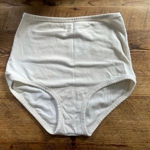 ARQ High Rise Undies, Size S, Cotton Color